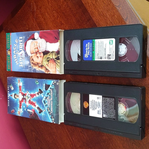 VHS Christmas Classics Bundle - Picture 4 of 7
